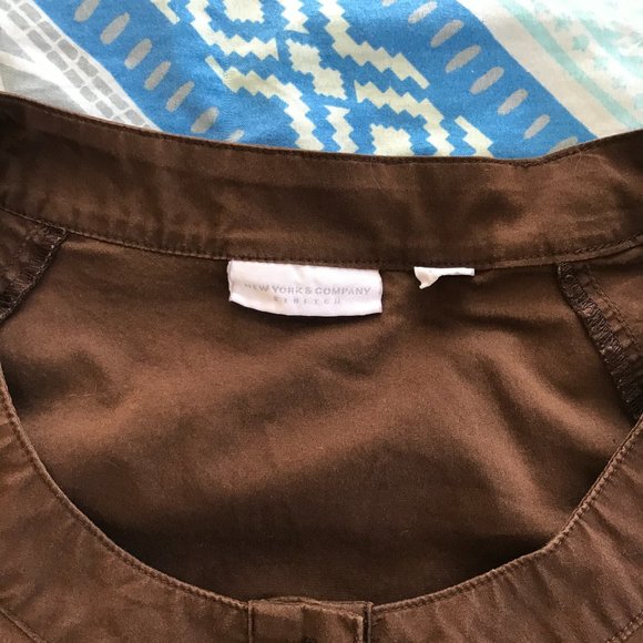 NY & Co. - Brown blouse with buttons - Woman - Small - Picture 2 of 3
